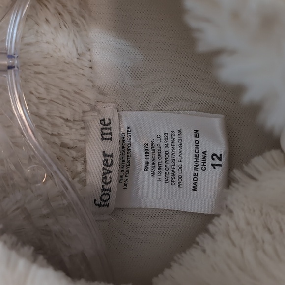 Girl's Fuzzy Soft Shag Vest - Picture 2 of 3